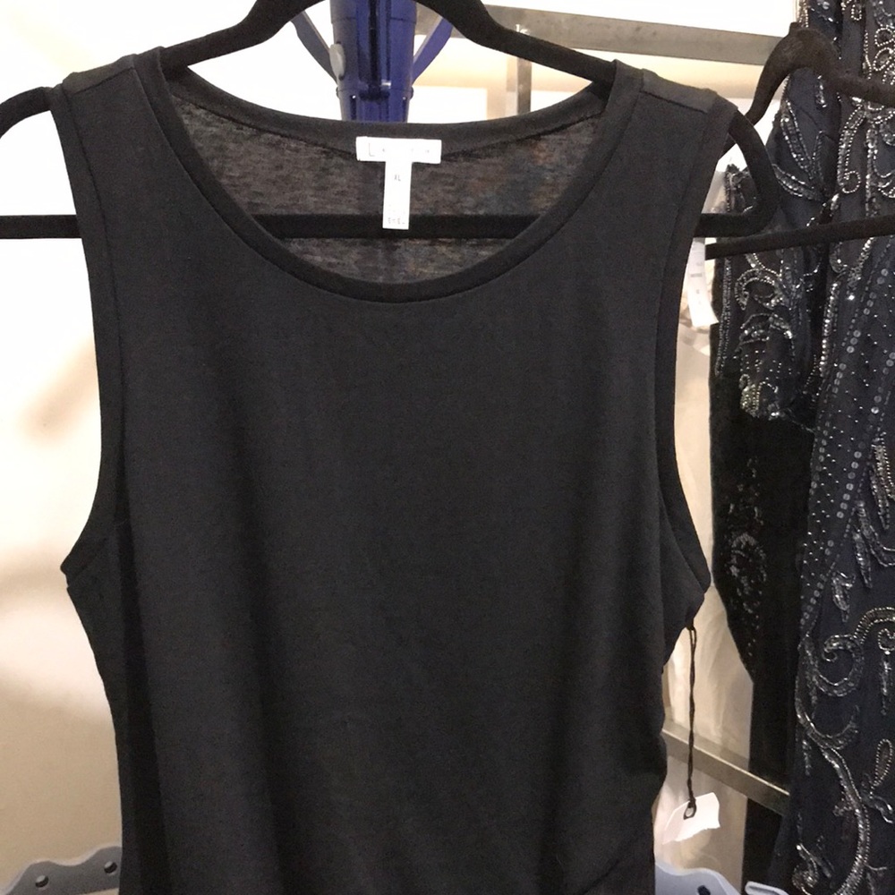 New never worn blk short dress